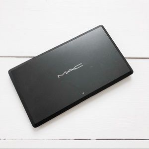 M.A.C. Cosmetics - 20 eyeshadow pans + case.